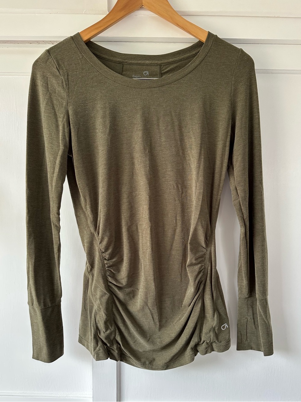 ✨Maternity✨ GAP | Olive Green Long-Sleeve Top, Size XS ✨